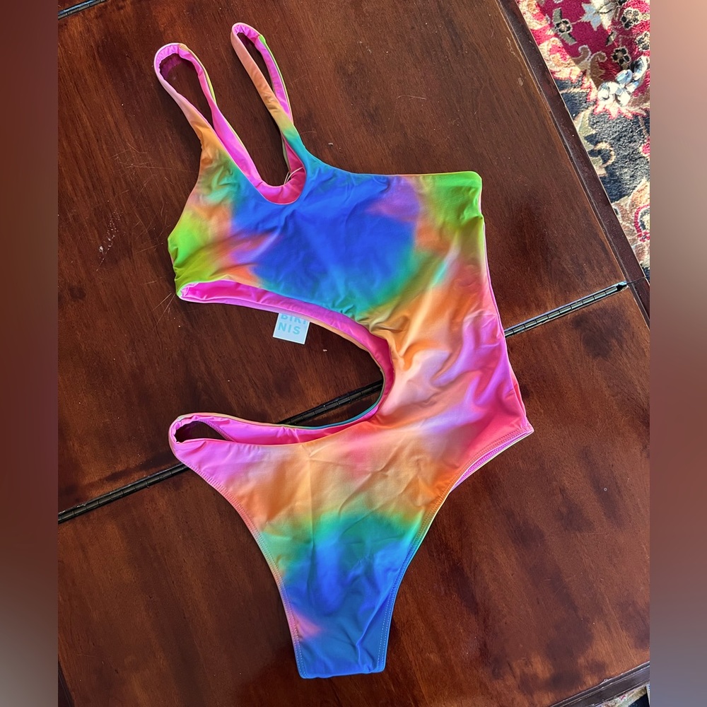 Makie Cheeky One Piece Swimsuit - Serotonin